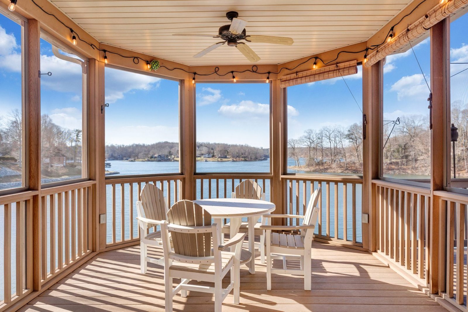Screened deck off of Kitchen