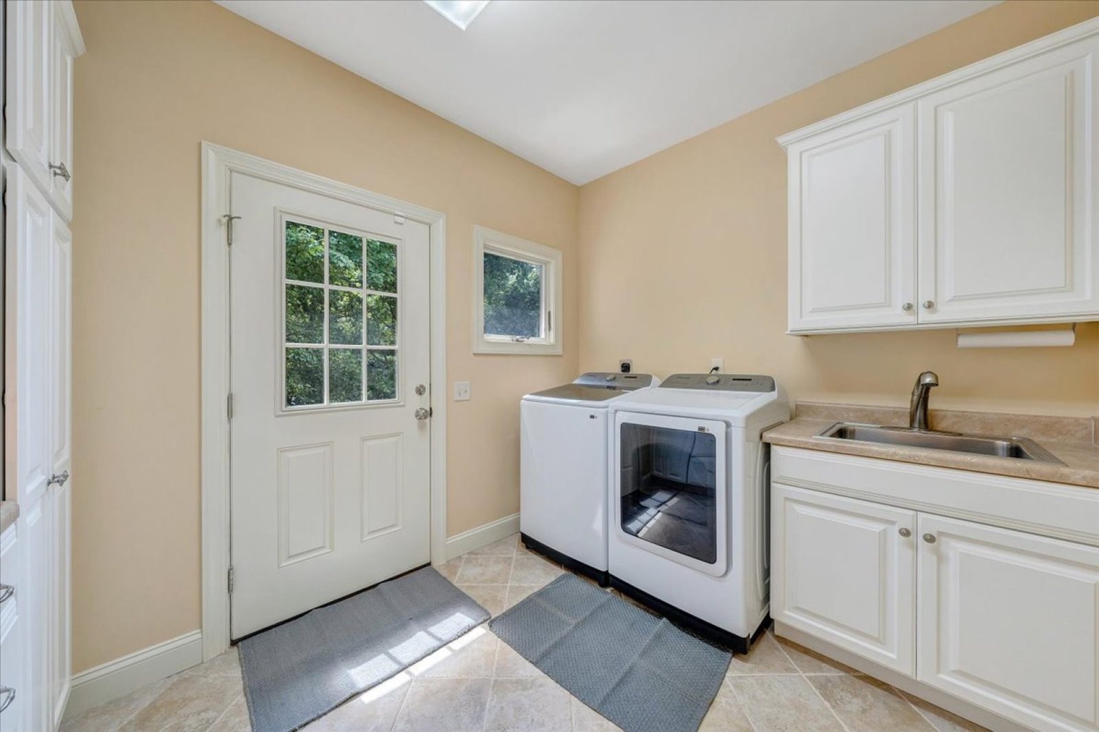 Laundry Room with Oversized appliances for large loads